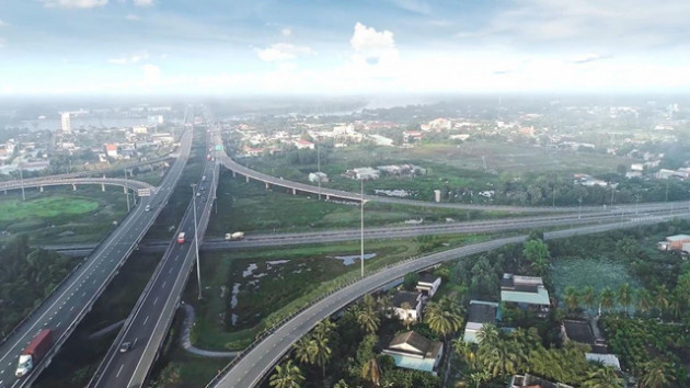 Nhiều ông lớn đổ bộ, bất động sản Long An trở nên sôi động - Ảnh 1.