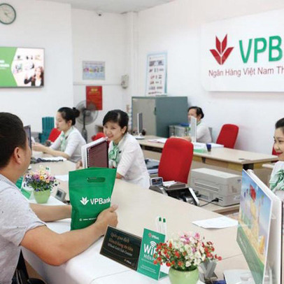 Nhiều "sếp" VPBank đăng ký bán cổ phiếu