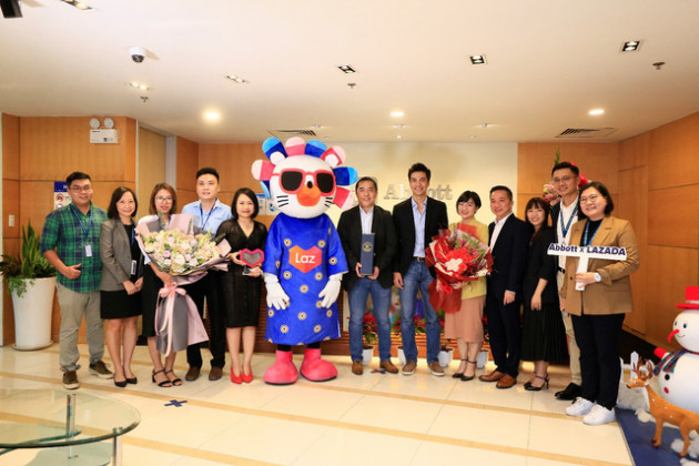 Nhiều thương hiệu đã “vượt bão Covid -19” thành công nhờ thương mại điện tử - Ảnh 2.