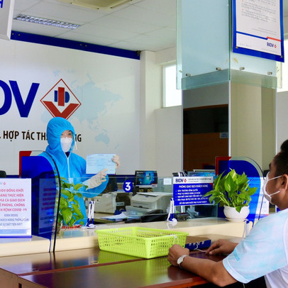 NHNN: Mặt bằng lãi suất cho vay hiện đã giảm 1,55%/năm, tăng trưởng tín dụng hết tháng 8 đạt 7,42%