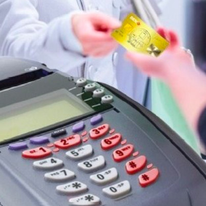 NHNN yêu cầu giảm phí giao dịch trên ATM, POS, chuyển khoản liên ngân hàng