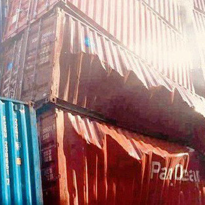 Nổ container phụ gia Trung Quốc mới nhập về cảng Cát Lái