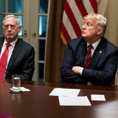 Nổi cáu vì lá thư từ chức, ông Trump buộc Bộ trưởng Quốc phòng Mattis phải nghỉ sớm