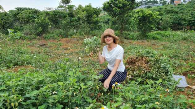 Nỗi lòng của cô gái trẻ khi những ngày bị “giam lỏng” trong nhà, ước mơ tự do ra vùng ngoại ô, sống trong căn nhà thứ hai hít thở chút không khí trong lành trở thành “xa xỉ phẩm”… - Ảnh 1.