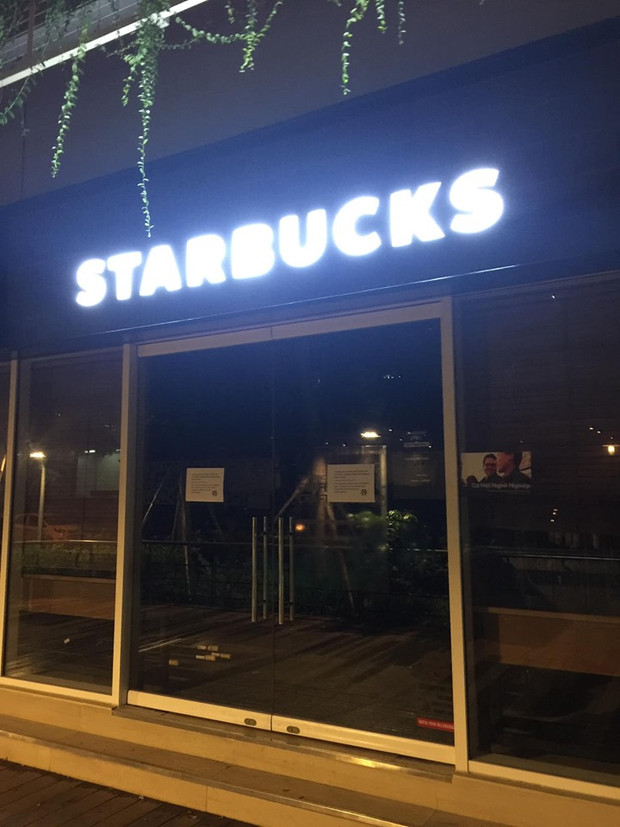 Nóng: Ô nhiễm nguồn nước, một cửa hàng Starbucks ở Hà Nội phải tạm đóng cửa, chưa hẹn ngày quay trở lại - Ảnh 3.