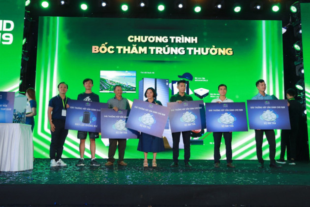 Novaland Expo 2019 hút khách tham quan trong ngày đầu khai mạc - Ảnh 7.