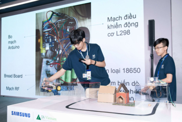 Nuôi dưỡng tài năng kiến tạo tương lai, Samsung và Solve For Tomorrow 2021 mở ra cơ hội trải nghiệm thú vị cho thế hệ trẻ - Ảnh 2.