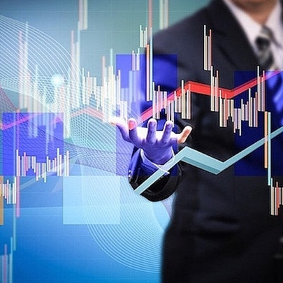 NVL, MBB, CTF, HVH, AST, VTC, CX8, SJM: Thông tin giao dịch lượng lớn cổ phiếu