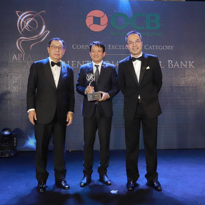 OCB nhận giải thưởng doanh nghiệp xuất sắc châu Á tại lễ trao giải Asia Pacific Entrepreneurship Awards 2019 (APEA)