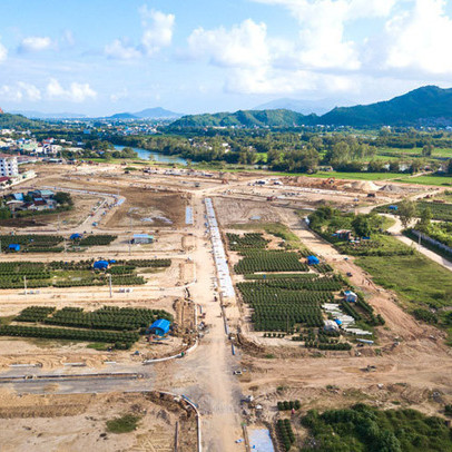 Ôm bao tải tiền vào Đà Nẵng đánh lớn, ai ngờ sụt hố gánh nợ