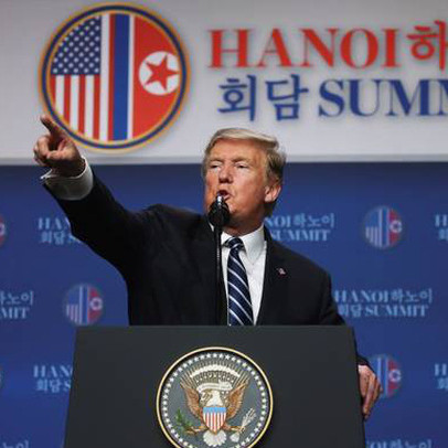 Ông Trump ca ngợi mối quan hệ tốt đẹp với ông Kim Jong Un nhưng tiết lộ lý do khiến cuộc gặp kết thúc sớm