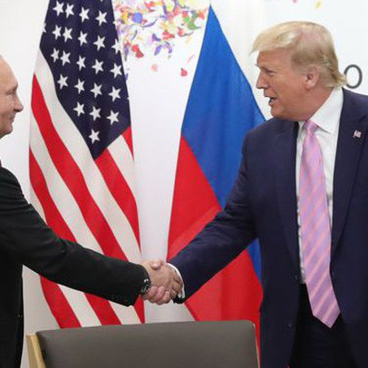 Ông Trump "dặn dò" ông Putin đừng can thiệp bầu cử tổng thống Mỹ