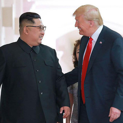 Ông Trump dành lời khen ngợi Việt Nam và gọi ông Kim Jong Un là "người bạn"