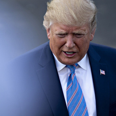 Ông Trump hé lộ những điểm đáng lo ngại của kinh tế Mỹ khi chùn tay đánh thuế Trung Quốc