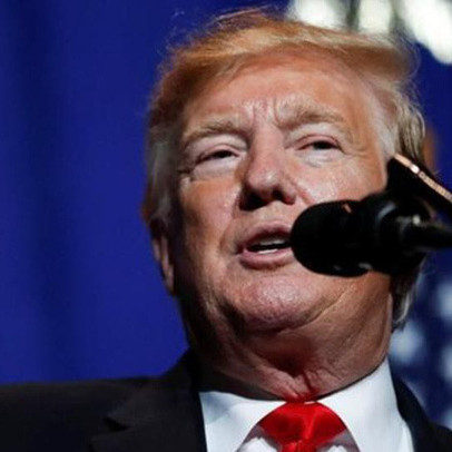 Ông Trump tuyên bố chiến thắng trade war nhưng Thượng nghị sĩ Mỹ gọi việc hủy bỏ cấm vận Huawei là "sai lầm thảm họa"