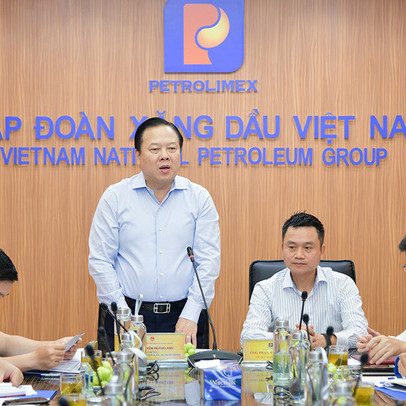 Petrolimex sẽ bán hết cổ phiếu quỹ trong năm 2020-2021, đang xây dựng phương án thoái vốn Nhà nước