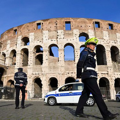 Phản ứng muộn màng của Italy trước đại dịch COVID-19: "Lời cảnh tỉnh đối với châu Âu và nước Mỹ"