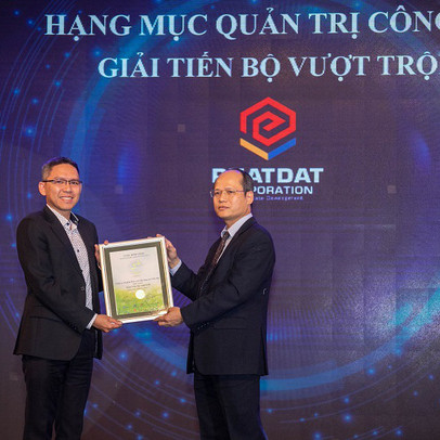 Phát Đạt được vinh danh hạng mục quản trị công ty tốt nhất 2020 do Sở HOSE trao tặng