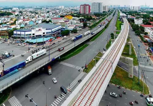 Phát triển hàng loạt khu đô thị dọc metro