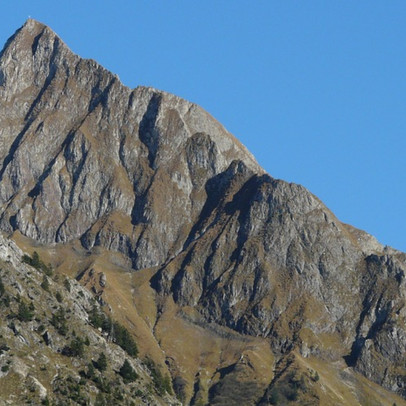 Phiên 18/3: Khối ngoại bán ròng gần 700 tỷ trên toàn thị trường, đánh dấu chuỗi 27 phiên bán ròng liên tiếp