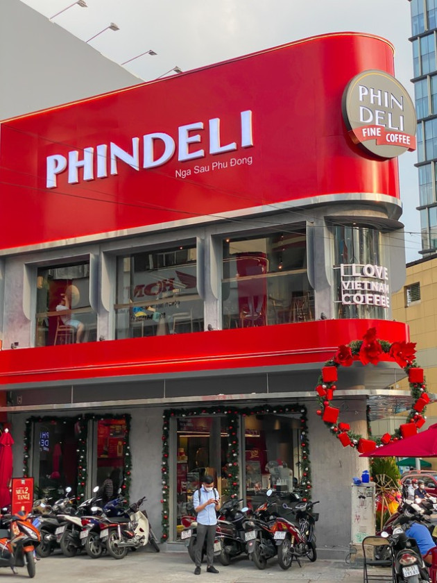 Phin Deli của Nova F&B ‘bật bãi’ sau 1 năm hiện diện ở mặt bằng vàng’ Ngã sáu Phù Đổng, người thuê tiếp theo sẽ là ai? - Ảnh 7.