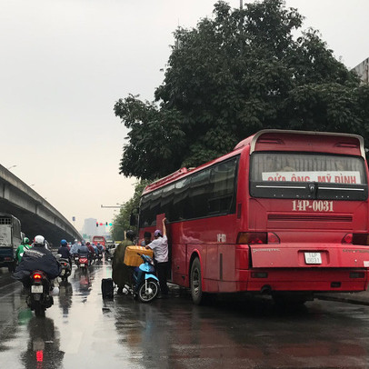 Phó Thủ tướng chỉ đạo xử lý nghiêm tình trạng "xe dù, bến cóc"