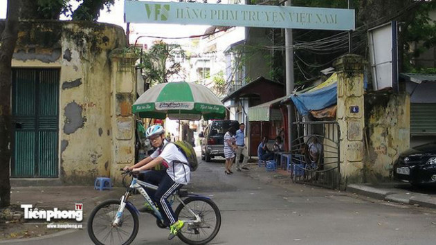 Phó Thủ tướng 'lệnh' thu hồi cổ phần đã bán tại Hãng phim truyện Việt Nam