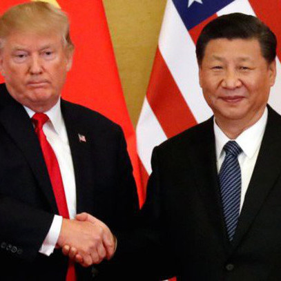 Phố Wall: Ông Trump trao lợi thế cho Trung Quốc, hé lộ nỗi đau của nước Mỹ