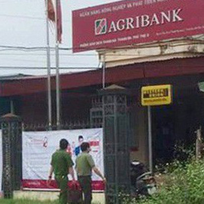 Phòng giao dịch Agribank bị cướp có dao, súng ở Phú Thọ hiện ra sao?