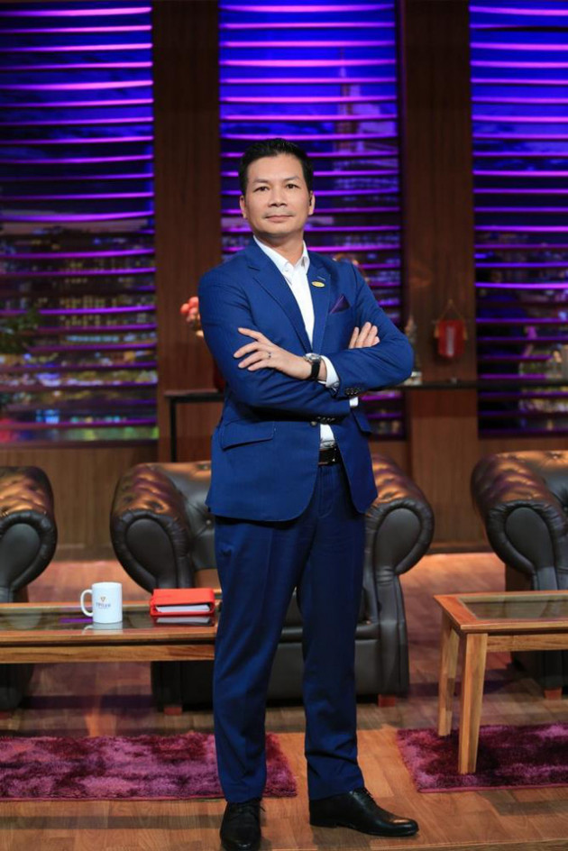 Phong thái doanh nhân lịch lãm của dàn “cá mập” trong Shark Tank Việt Nam - Ảnh 1. Phong thái doanh nhân lịch lãm của dàn “cá mập” trong Shark Tank Việt Nam - Ảnh 1.