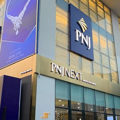 PNJ báo lãi 11 tháng đạt hơn 1.600 tỷ đồng, gần gấp đôi cùng kỳ