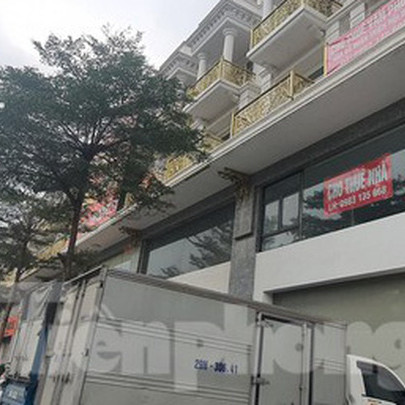 Qua thời 'gà đẻ trứng vàng', shophouse rơi vào cảnh ế ẩm, nhếch nhác