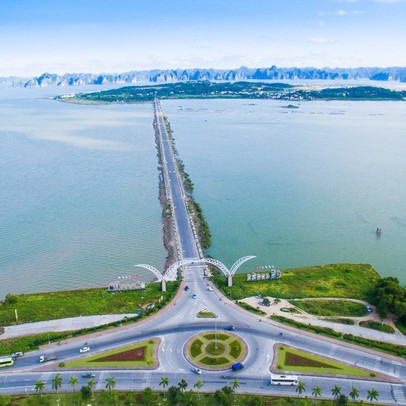 Quảng Ninh: Thu hồi 528ha đất để xây dựng đường cao tốc Vân Đồn - Móng Cái