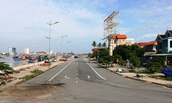 Quay cuồng sốt đất vùng cát, nở rộ “cò phố, cò quê”