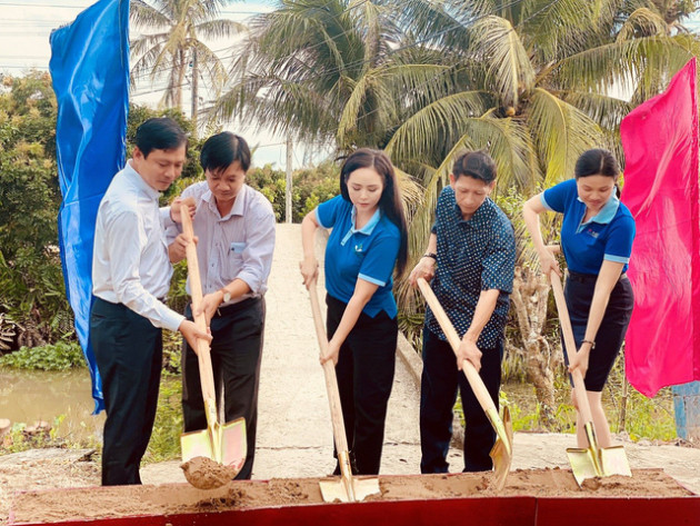 Quỹ Hành Trình Xanh cùng NCB tài trợ xây cầu tại Đồng Tháp - Ảnh 1.