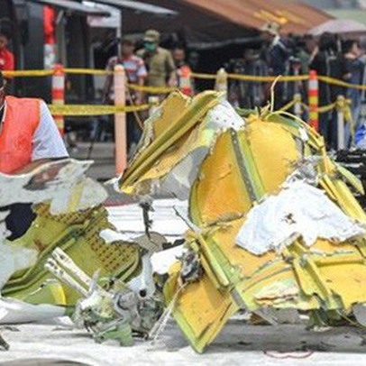 Rơi máy bay tại Indonesia: Hãng Boeing đối mặt với vụ kiện mới