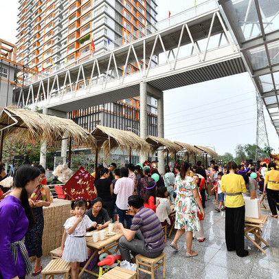 Rộn ràng Tết Việt ở chung cư, khu đô thị