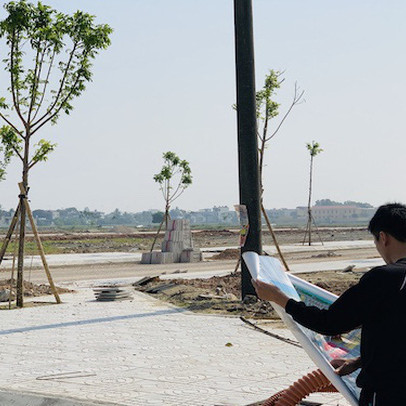 Rủi ro buôn đất bằng tiền ngân hàng