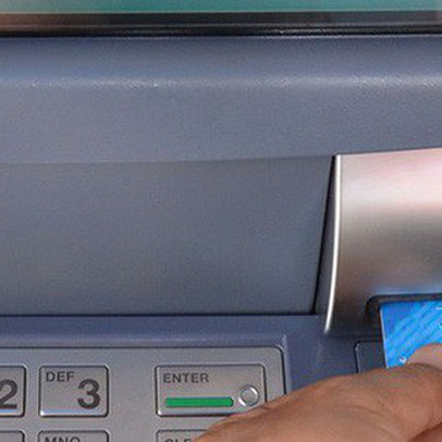 Sắp có thẻ ATM gắn chip đầu tiên ở Việt Nam