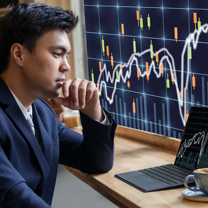 Sau cú sụt giảm mạnh trong tháng 11, chứng khoán Việt Nam kỳ vọng gì trong những ngày cuối năm?
