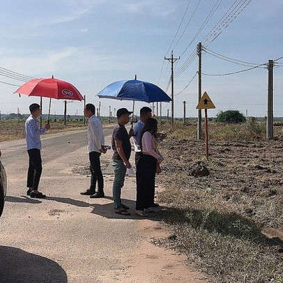 Sau thương vụ lãi tiền tỷ hay "ôm hàng khó thoát", mong ước chung của các nhà đầu tư đầu năm: "Thị trường 2022 sẽ luôn tốt"