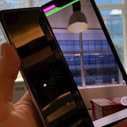 Sau Trung Quốc, Samsung hủy bán Galaxy Fold tại Mỹ vì sự cố hỏng màn hình