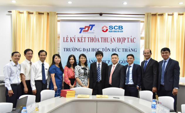 SCB ký kết hợp tác với trường đại học Tôn Đức Thắng - Ảnh 1.