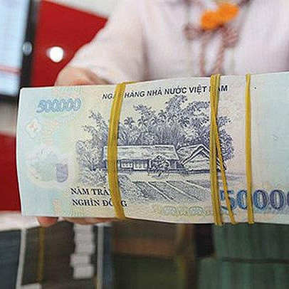 Sếp LienVietPostBank và người nhà lãnh đạo VIB bán ra cổ phiếu