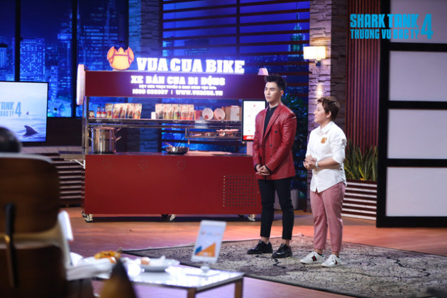 Shark Tank mùa 4: Bán cua lãi 7 tỷ đồng/năm, 3 Shark “tranh nhau” chiêu mộ Vua Cua để cùng thực hiện giấc mơ “biến Việt Nam thành bếp ăn của thế giới” - Ảnh 1.