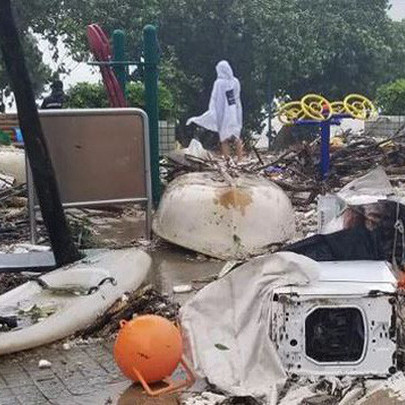 Siêu bão Mangkhut làm tê liệt phía nam Trung Quốc