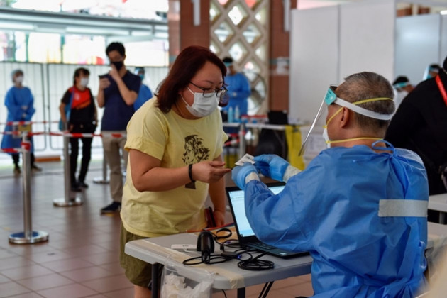 Singapore sống chung với Covid-19 thế nào