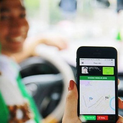 Sở Giao thông Vận tải Hà Nội kiến nghị coi Uber, Grab là một dạng kinh doanh taxi