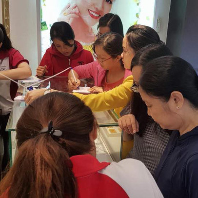 Sốc vì vàng: Đảo chiều tăng hơn 5 triệu đồng/lượng chỉ sau 3 giờ đồng hồ