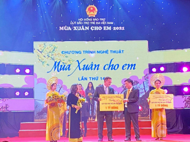 Sơn TOA Việt Nam và “sứ mệnh” mang mùa xuân yêu thương cho các em nhỏ - Ảnh 4.